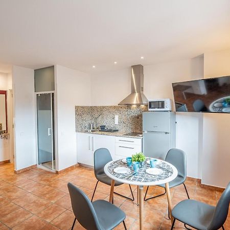 Apartamento 2 En La Muralla Romana Junto A La Catedral Tarragona Luaran gambar