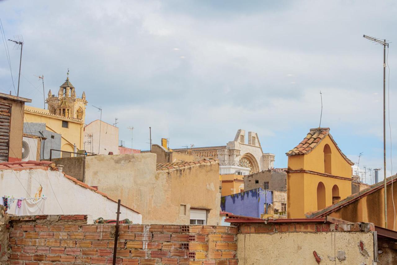 Apartamento 2 En La Muralla Romana Junto A La Catedral Tarragona Luaran gambar