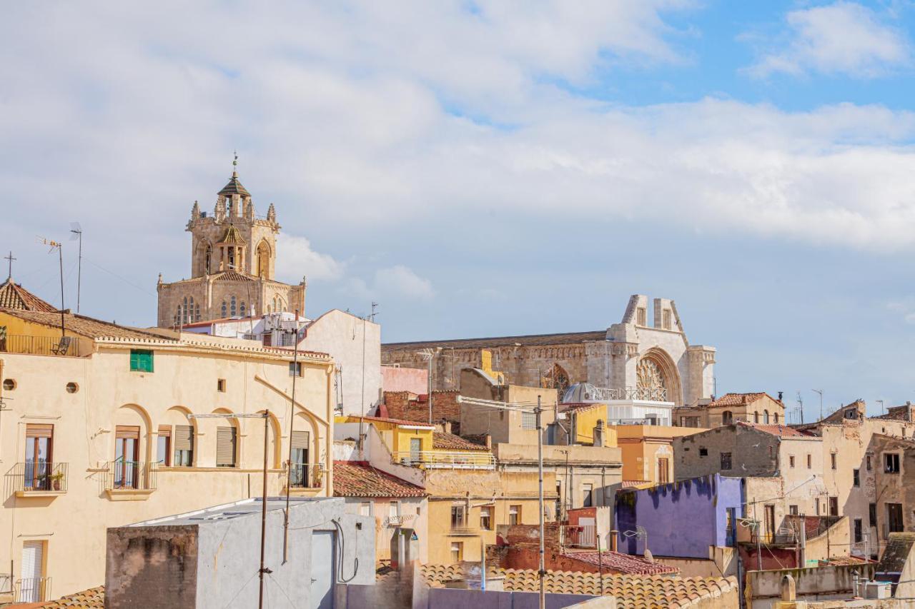 Apartamento 2 En La Muralla Romana Junto A La Catedral Tarragona Luaran gambar