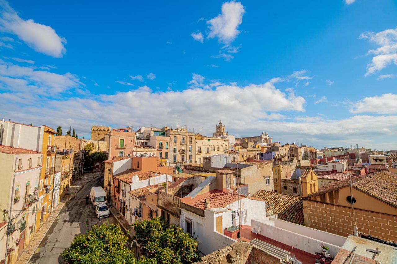 Apartamento 2 En La Muralla Romana Junto A La Catedral Tarragona Luaran gambar